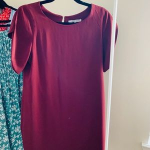 Maroon dress with a sleeve detail